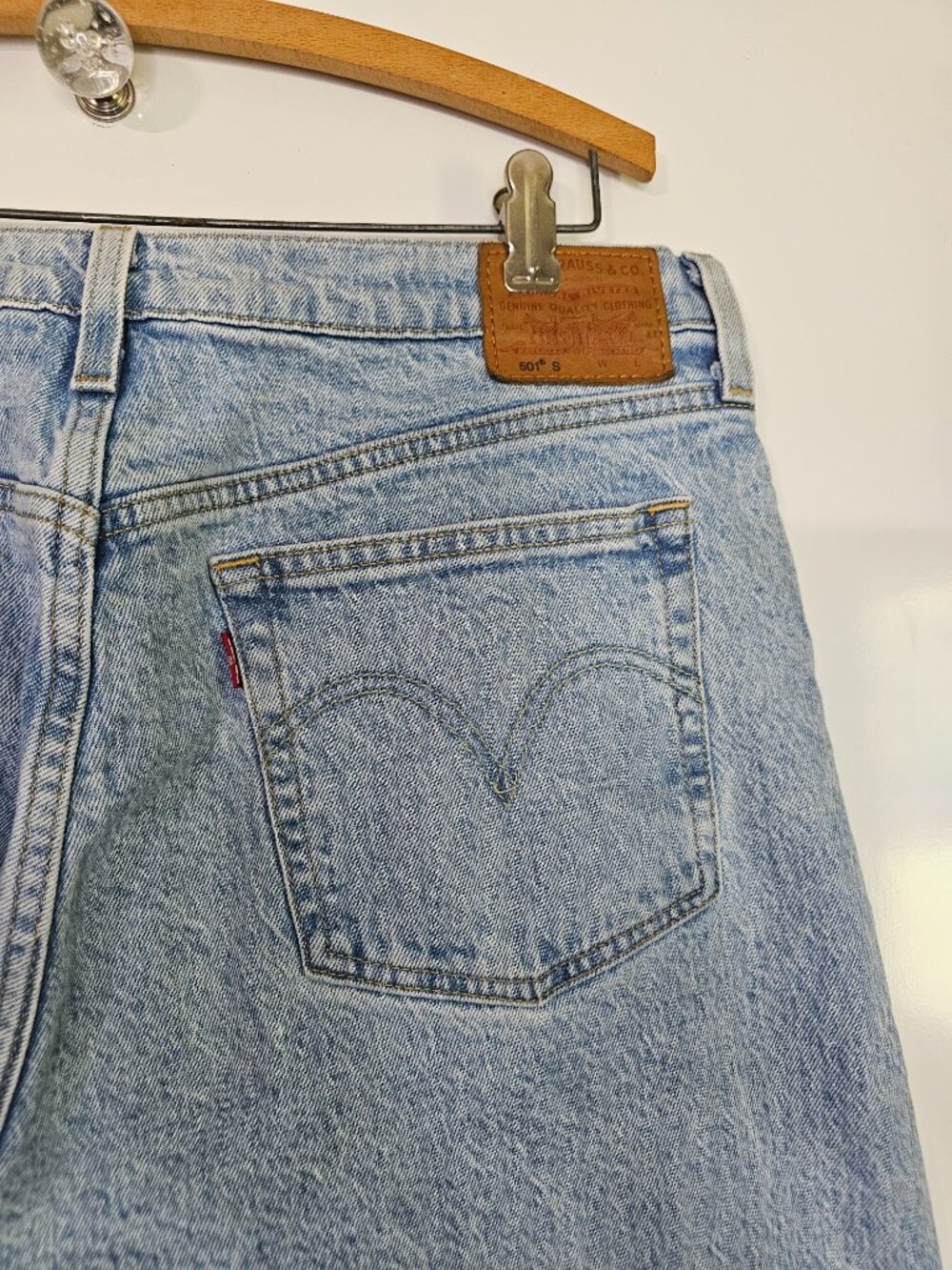 Levi's 501 Premium Quality Straight Skinny leg 32x28